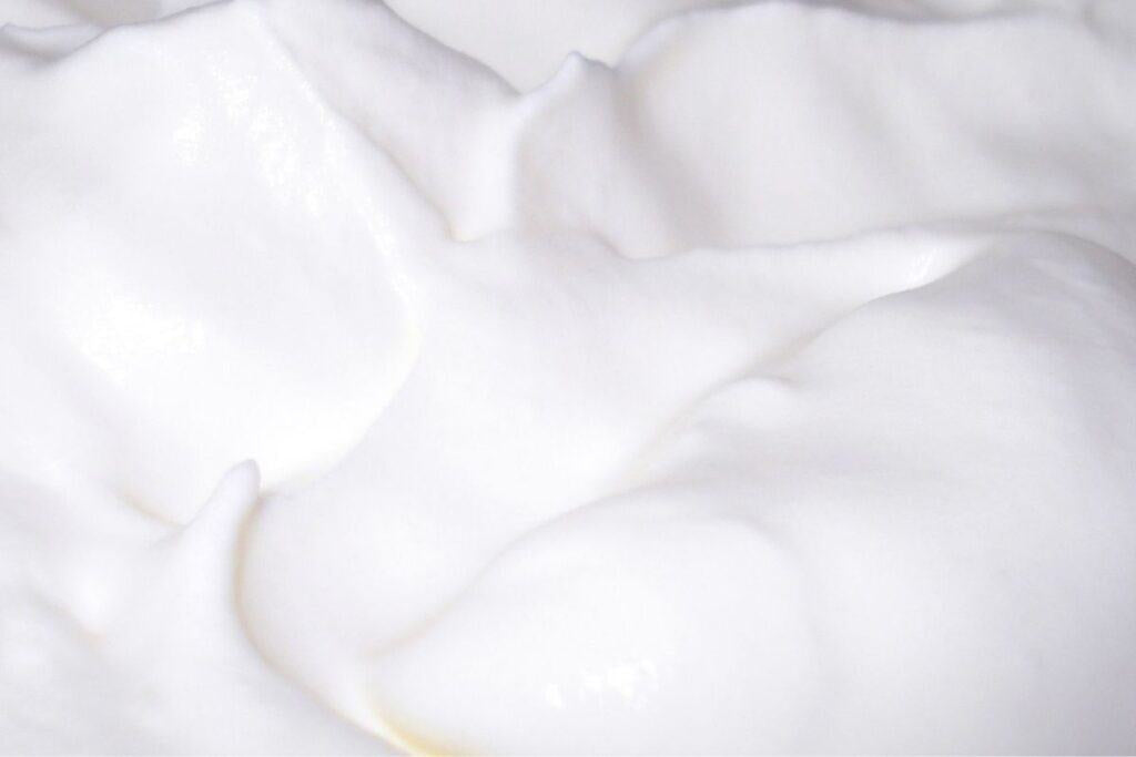 Foaming bath whip